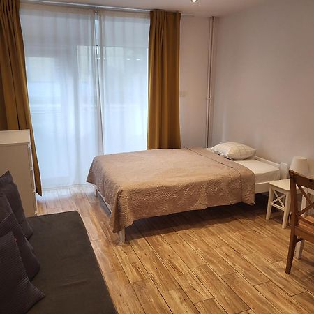 Pokoje Goscinne Przy Ogrodzie Staromiejskim Breslavia Exterior foto